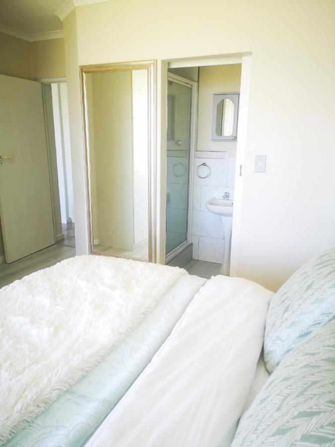 Cape Town Family Beachfront Apartment Leisure Bay Eksteriør bilde